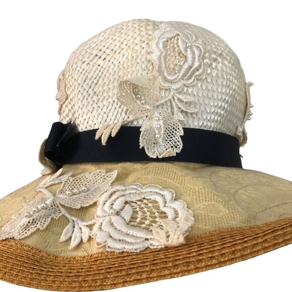 Vintage 1960S/70S Cream Tan Laurel Lace Appliqué Woven Sun Hat - Picture 4 of 10